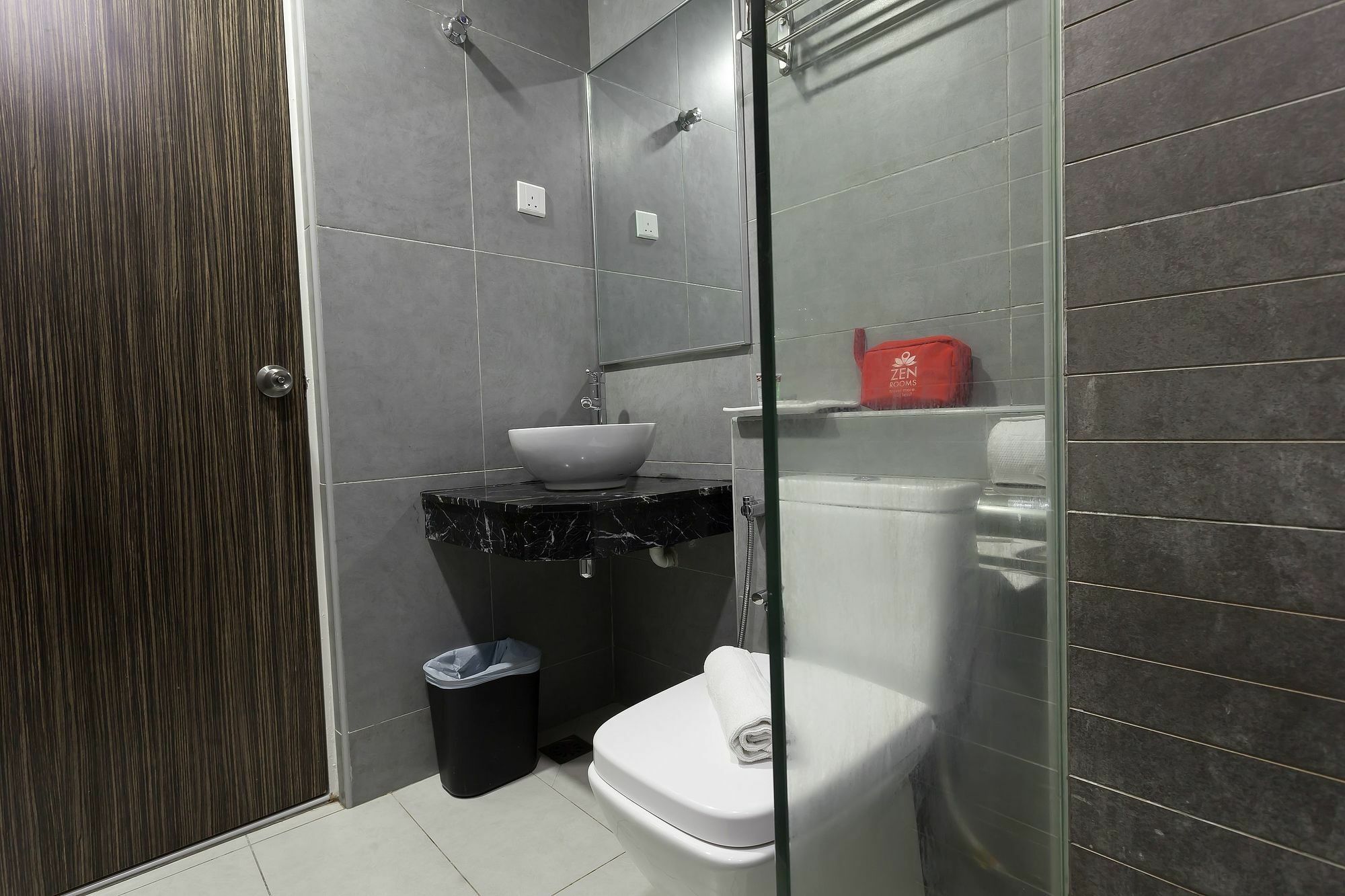 Zen Rooms Near Sogo Kuala Lumpur Bagian luar foto